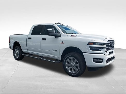 New 2026 RAM 2500 Big Horn AWD/4WD image 2