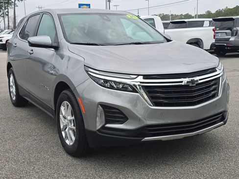 Used 2024 Chevrolet Equinox LT w/ LPO, Floor Liner Package image 7