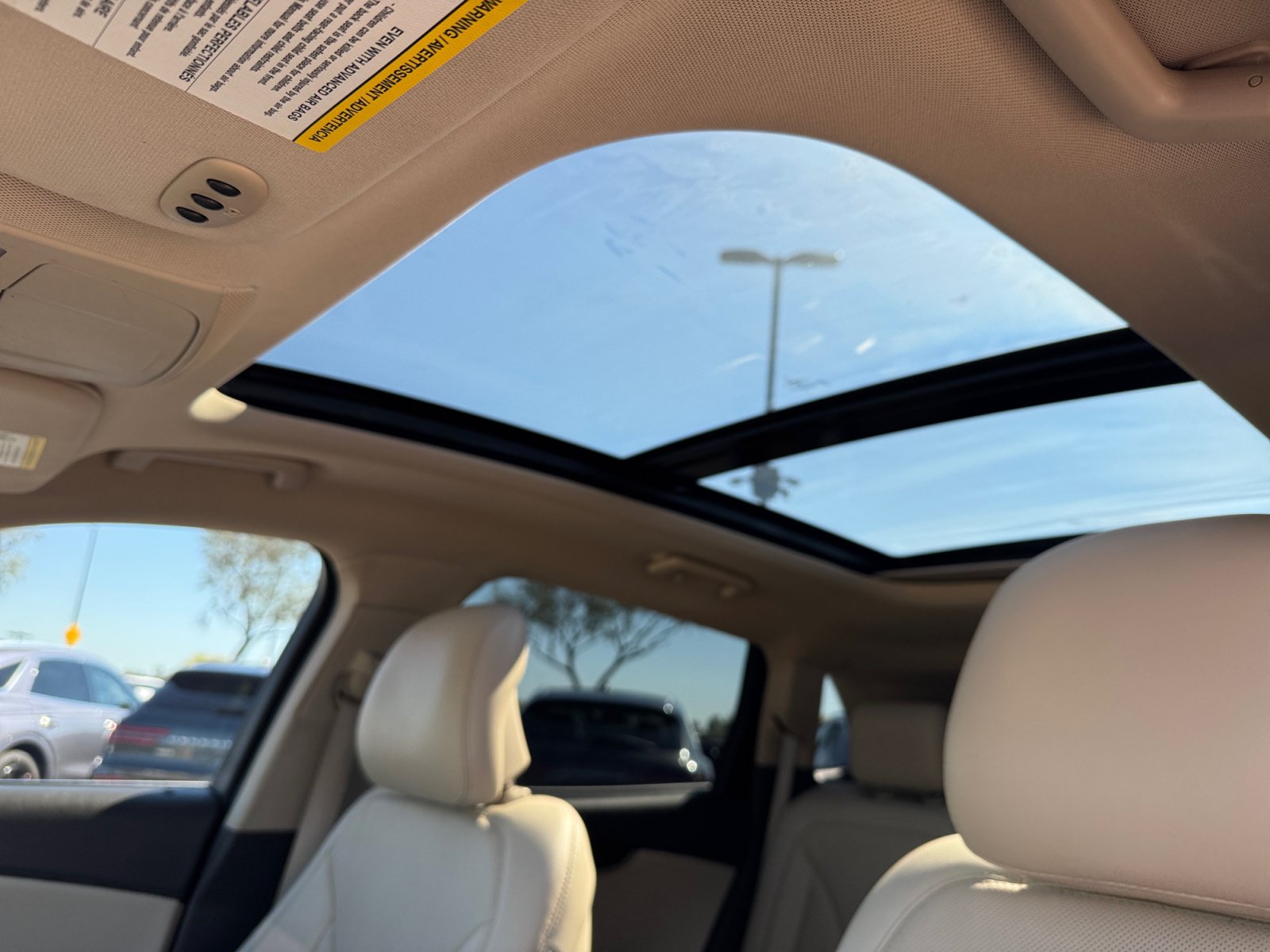 Used 2018 Lincoln MKX Reserve FWD image 33