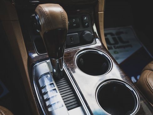 Used 2015 Buick Enclave Leather image 14