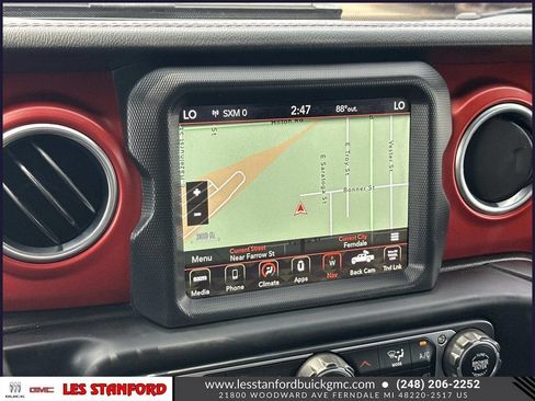 Used 2020 Jeep Gladiator Rubicon AWD/4WD image 31
