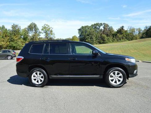 Used 2012 Toyota Highlander AWD image 65