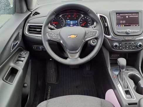 Certified 2023 Chevrolet Equinox LT image 3