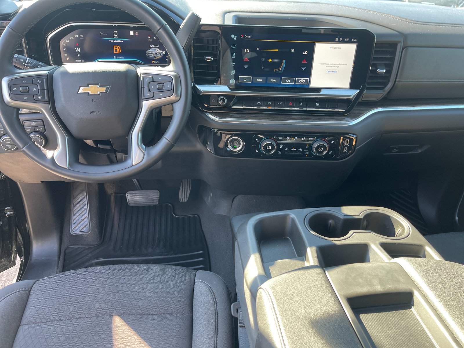 Used 2023 Chevrolet Silverado 1500 LT AWD/4WD image 16