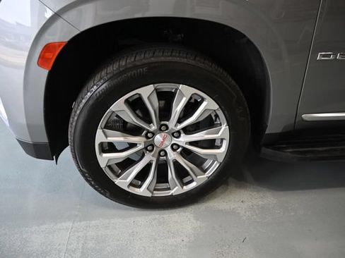 Used 2024 GMC Yukon Denali AWD/4WD image 34