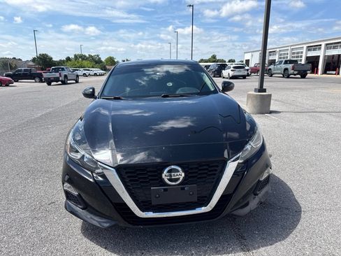 Used 2021 Nissan Altima 2.5 S FWD image 2