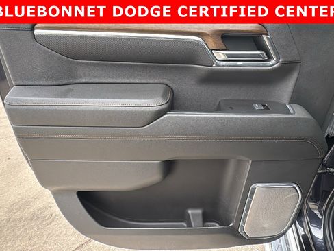Used 2024 Chevrolet Silverado 1500 High Country w/ High Country Premium Package image 16