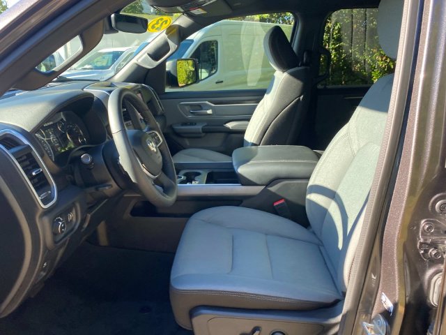 Used 2023 RAM 1500 Big Horn AWD/4WD image 11