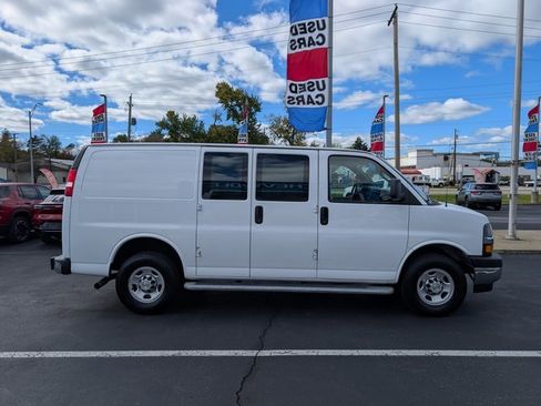 Used 2024 Chevrolet Express 2500 w/ Driver Convenience Package image 6