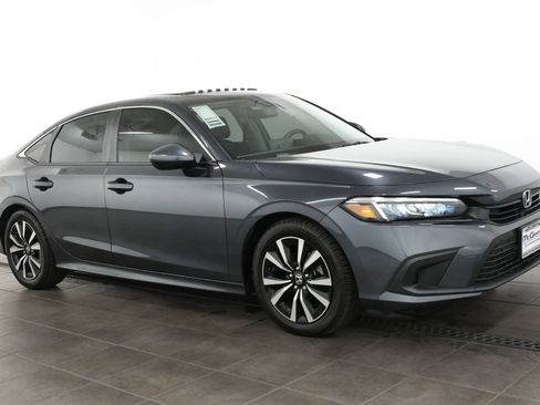Used 2024 Honda Civic EX image 7
