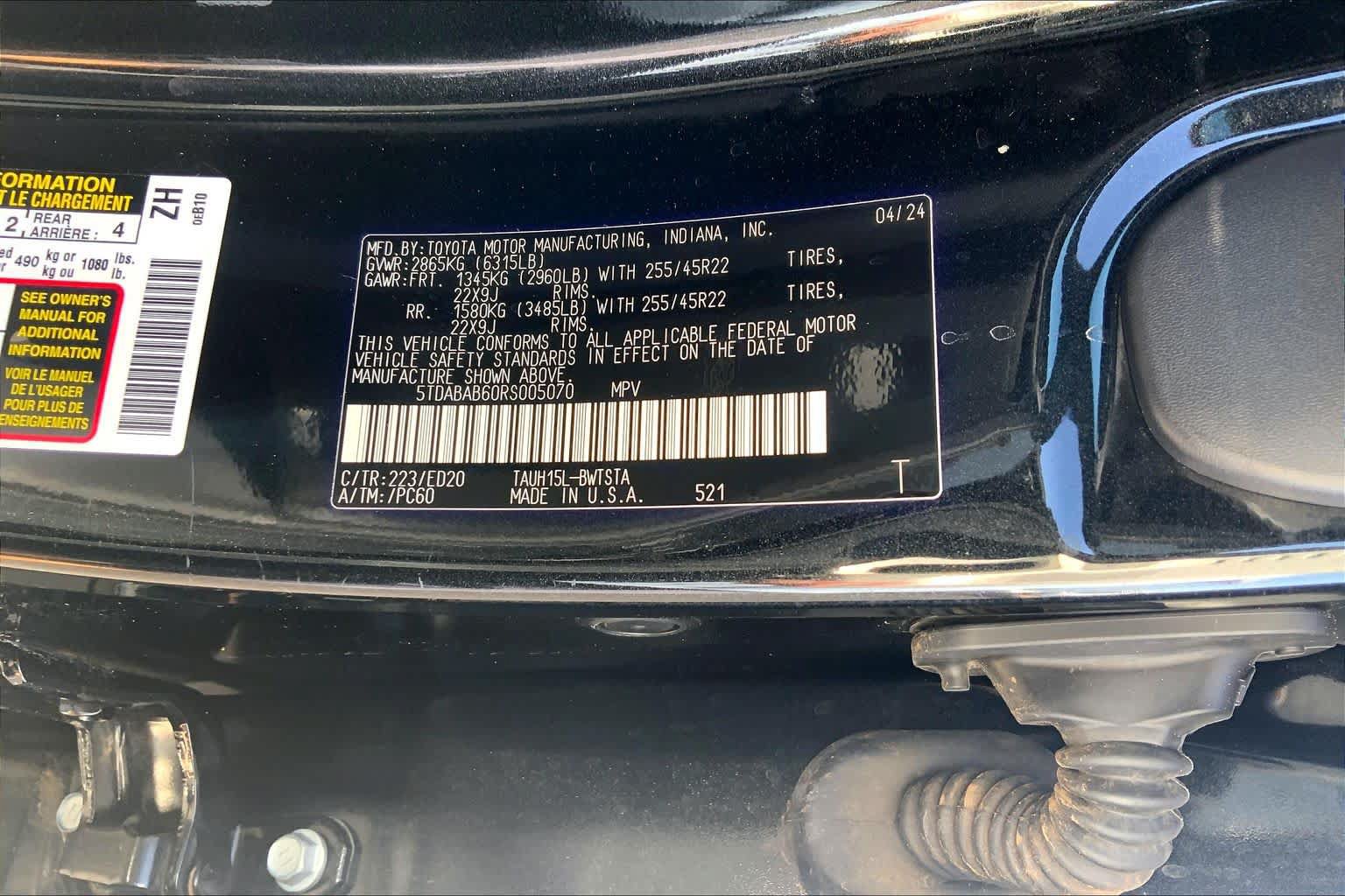 Used 2024 Lexus TX 500h AWD w/ Technology Package image 37