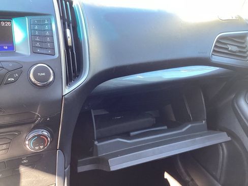 Used 2015 Ford Edge SE FWD image 36