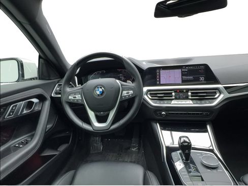 Used 2022 BMW 230i Coupe w/ Premium Package 2 RWD image 32