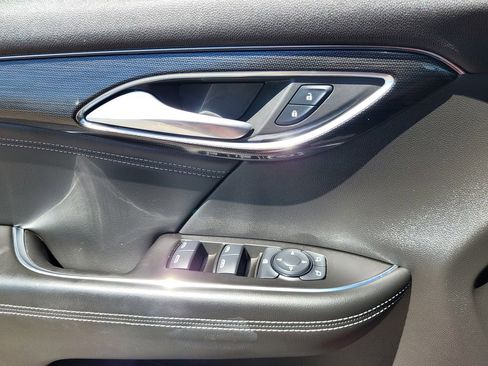 Used 2021 Buick Envision Preferred w/ Sport Touring Package FWD image 18