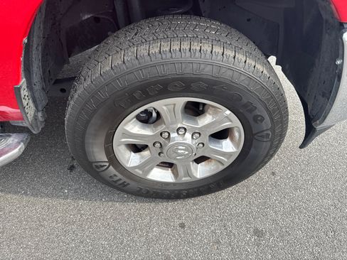 Used 2024 RAM 2500 Big Horn w/ Bed Utility Group image 12