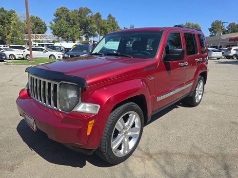 Used 2012 Jeep Liberty Limited Jet AWD/4WD image 1
