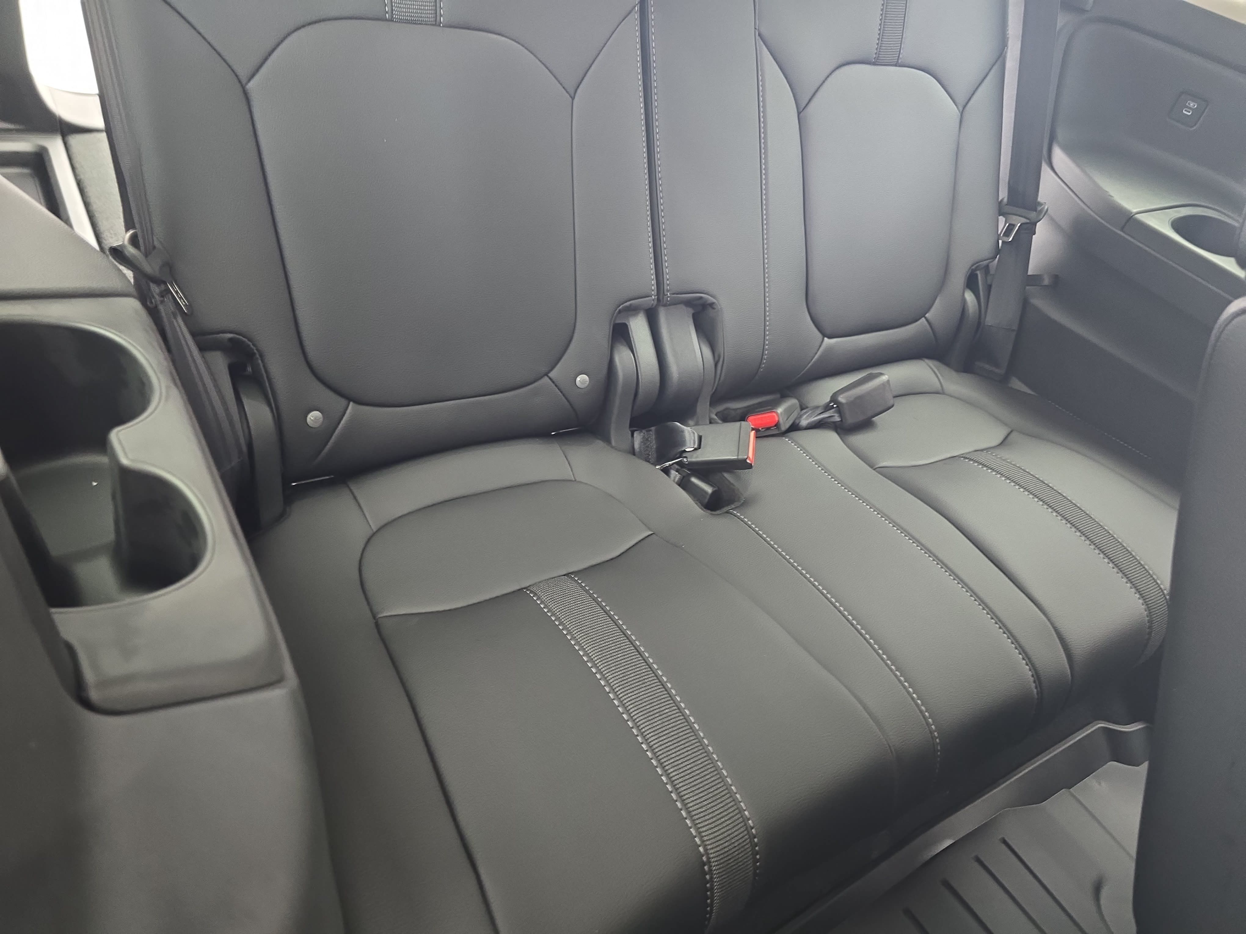 New 2026 Honda Pilot EX-L image 12