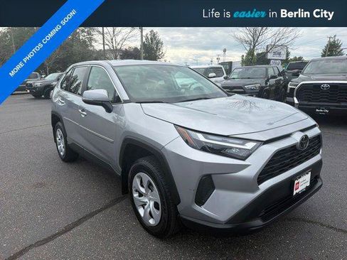 Certified 2025 Toyota RAV4 LE AWD/4WD image 1