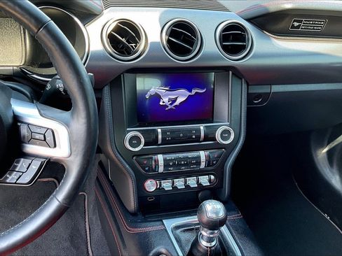 Used 2020 Ford Mustang GT Premium w/ Equipment Group 401A RWD image 9