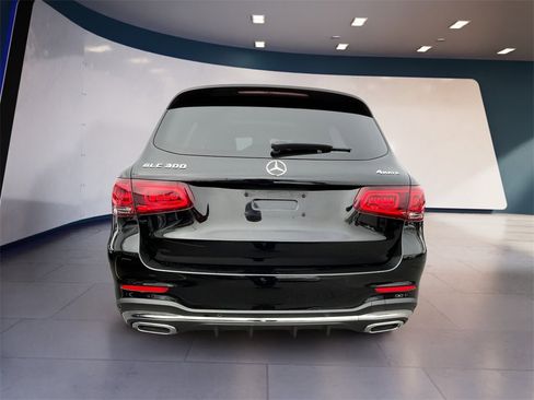 Certified 2022 Mercedes-Benz GLC 300 4MATIC image 4