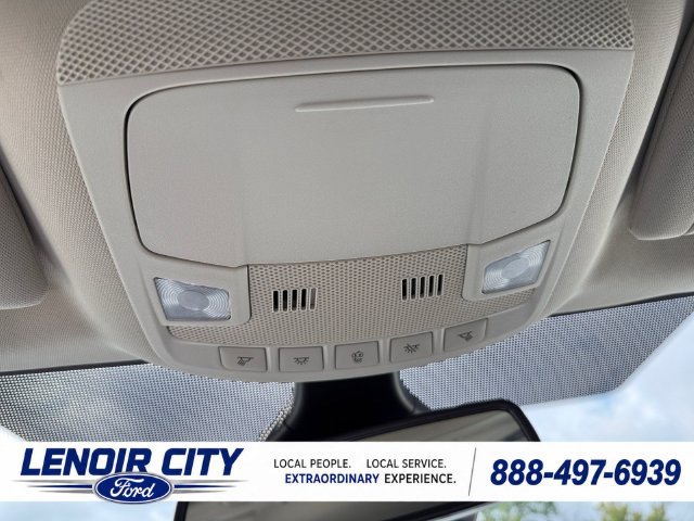 Certified 2024 Ford Edge SEL w/ Convenience Package AWD/4WD image 17