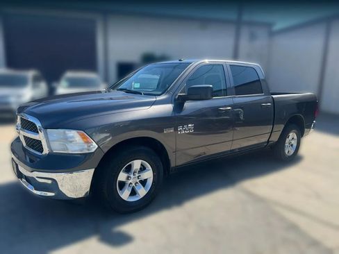 Used 2015 RAM 1500 Tradesman w/ Popular Equipment Group image 4