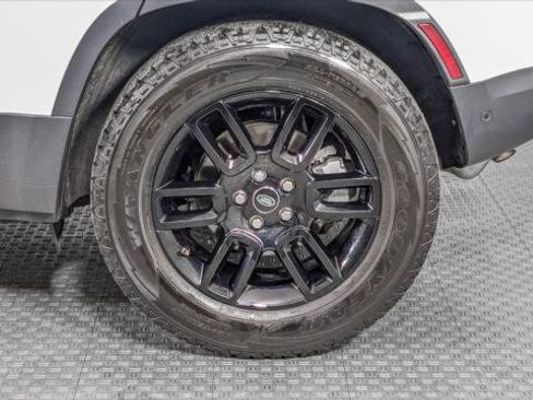 Used 2020 Land Rover Defender 110 S image 38