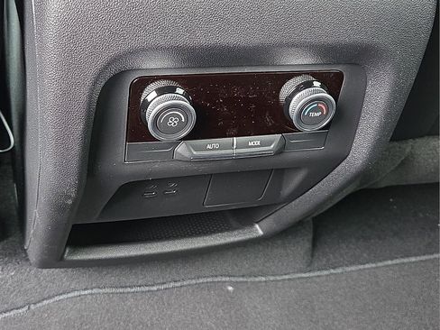 New 2026 Buick Enclave Preferred AWD/4WD image 12