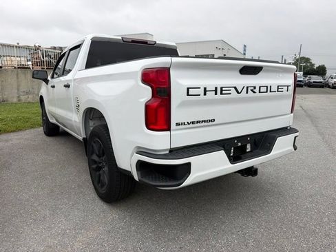 Used 2022 Chevrolet Silverado 1500 Custom RWD image 4