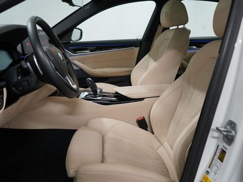 Used 2023 BMW 530i xDrive w/ Premium Package AWD/4WD image 13