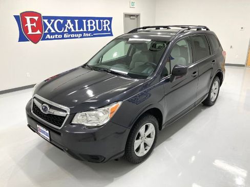 Used 2016 Subaru Forester 2.5i Premium w/ Popular Package #1 AWD/4WD image 9