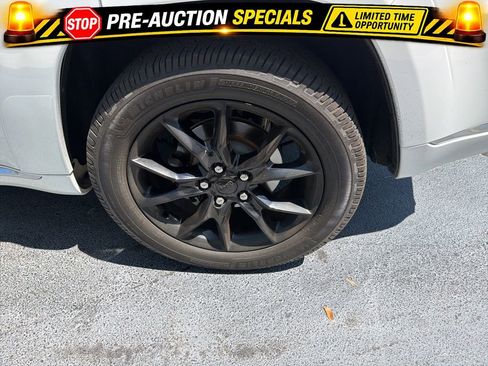Used 2016 Jeep Grand Cherokee Summit w/ Platinum Series Group RWD image 13