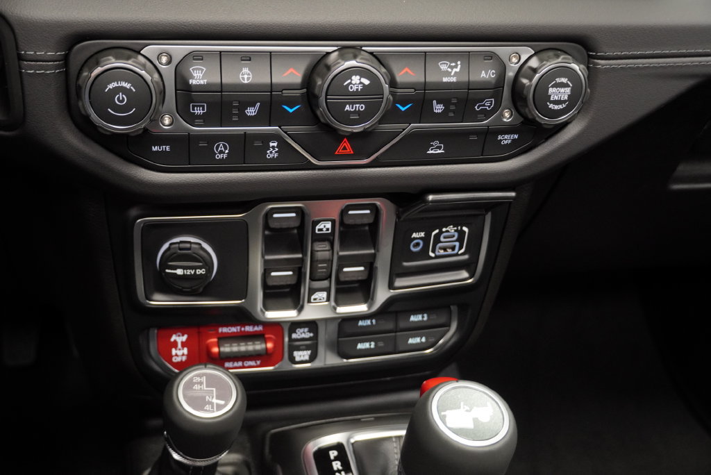 New 2026 Jeep Wrangler Unlimited Rubicon AWD/4WD image 24