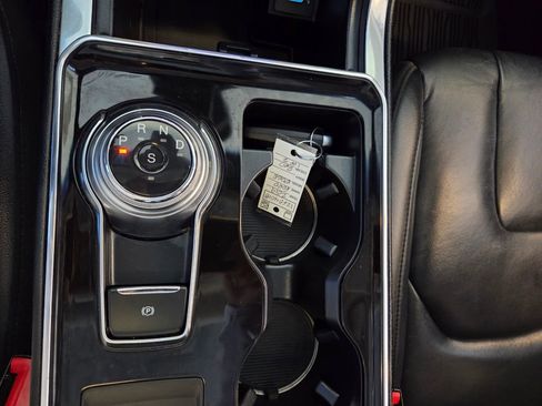 Used 2019 Ford Edge Titanium w/ Cold Weather Package AWD/4WD image 48