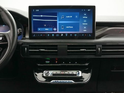 Used 2023 Lincoln Corsair Reserve w/ Equipment Group 201A AWD/4WD image 16