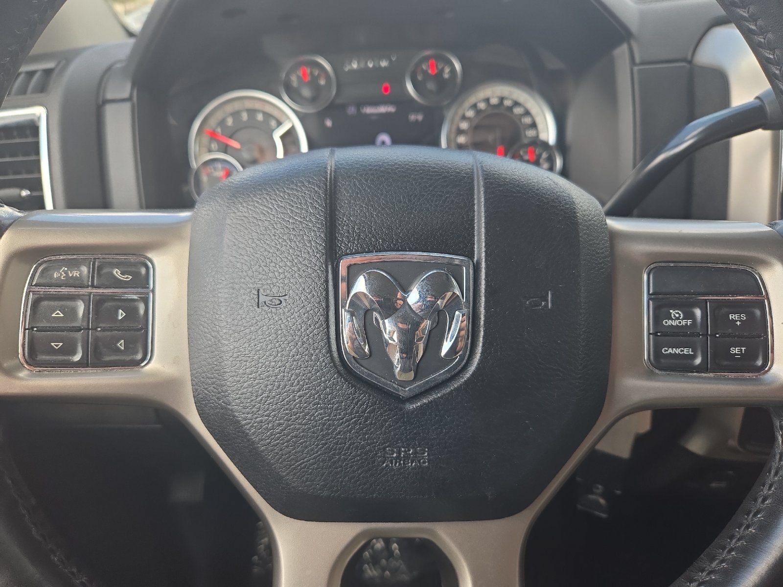 Used 2017 RAM 2500 Laramie AWD/4WD image 20