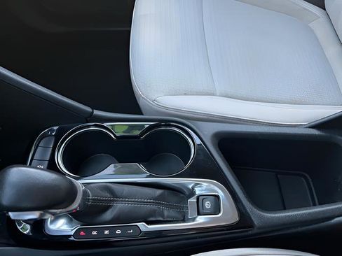 Certified 2024 Buick Encore GX Preferred image 21