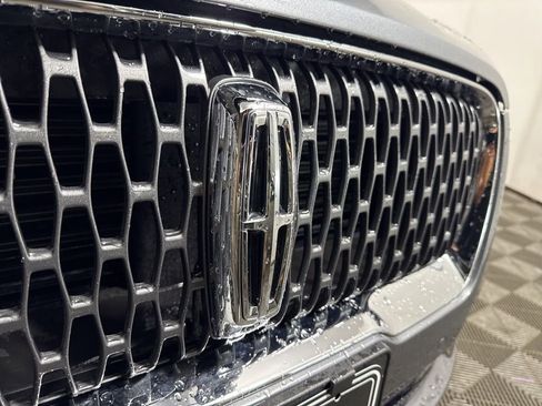 Certified 2022 Lincoln Corsair Reserve w/ Equipment Group 201A image 12