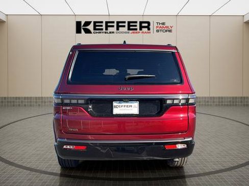 New 2026 Jeep Grand Wagoneer Limited AWD/4WD image 4