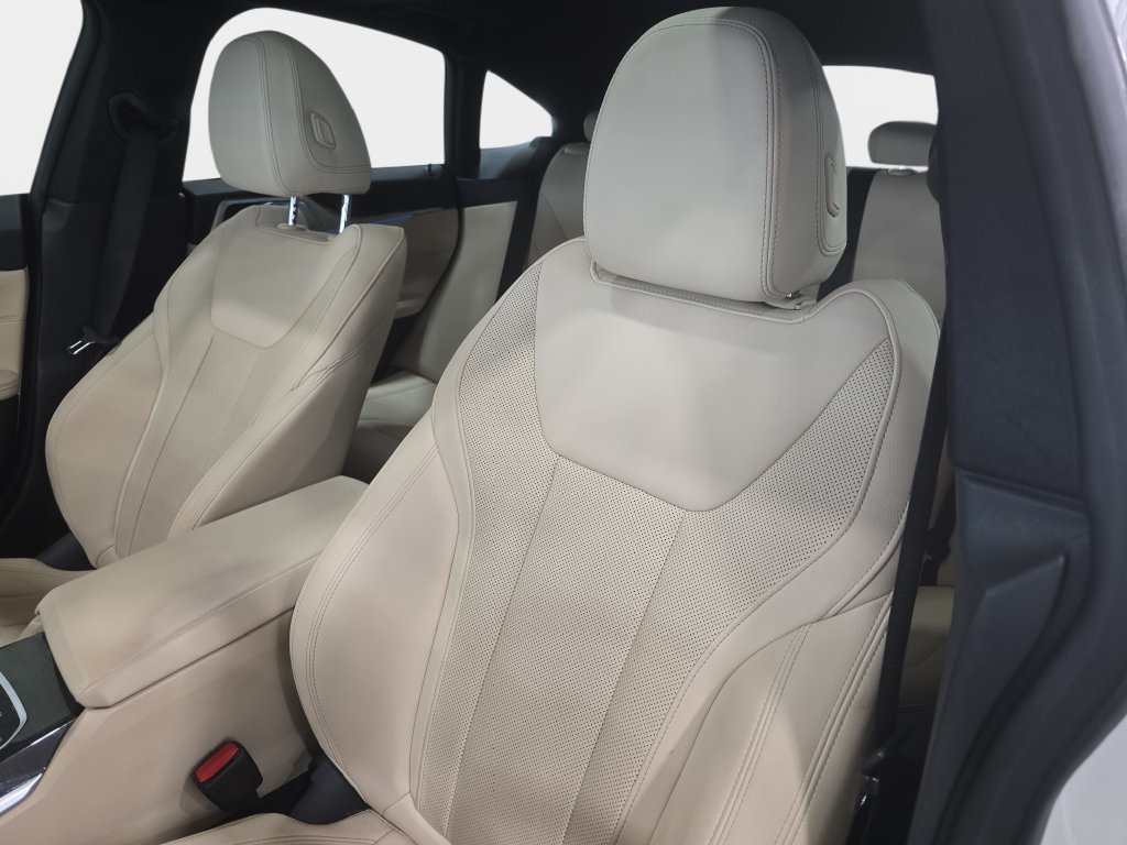 Certified 2024 BMW i4 eDrive35 w/ Premium Package RWD image 17