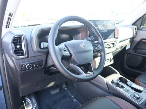 New 2025 Ford Bronco Sport Outer Banks w/ Outer Banks Tech Package+ image 15