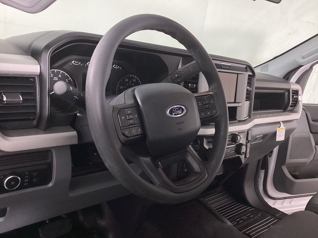 New 2026 Ford F350 XL w/ XL Off-Road Package AWD/4WD image 12