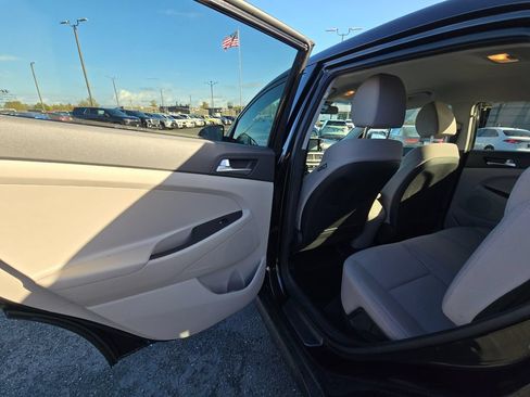 Used 2019 Hyundai Tucson SE FWD image 10