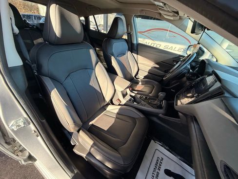 Used 2024 Subaru Crosstrek 2.5i Limited w/ Crosstrek Mirror Package image 25