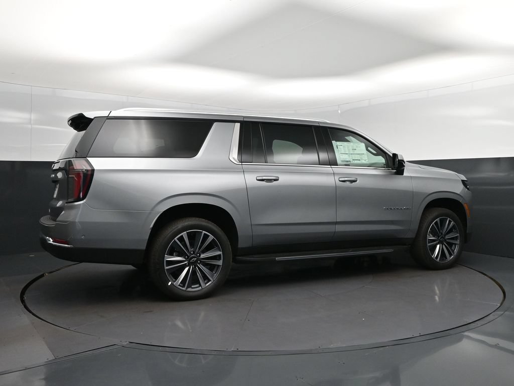 New 2026 Chevrolet Suburban LS RWD image 8