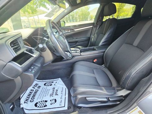 Used 2020 Honda Civic Sport image 14