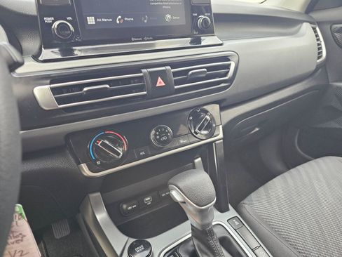 Used 2021 Kia Seltos LX AWD/4WD image 30