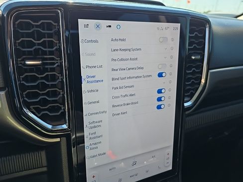 Used 2025 Ford Ranger XLT w/ Equipment Group 301A High image 28