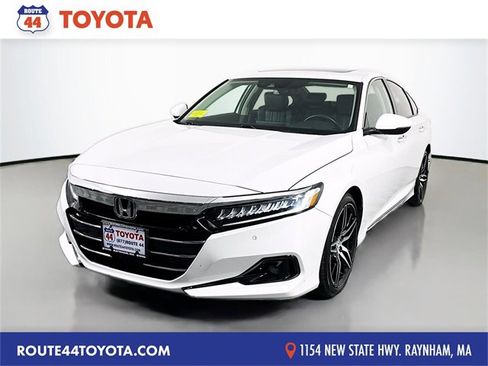 Used 2021 Honda Accord Touring image 1