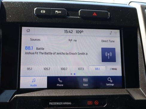 Used 2021 Ford F550 XLT image 30